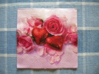 Servítka srdcia a ružička